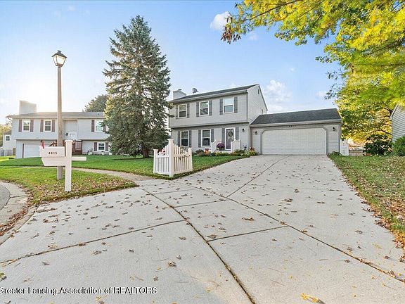 3rd image of 4815 Moultrie Cir