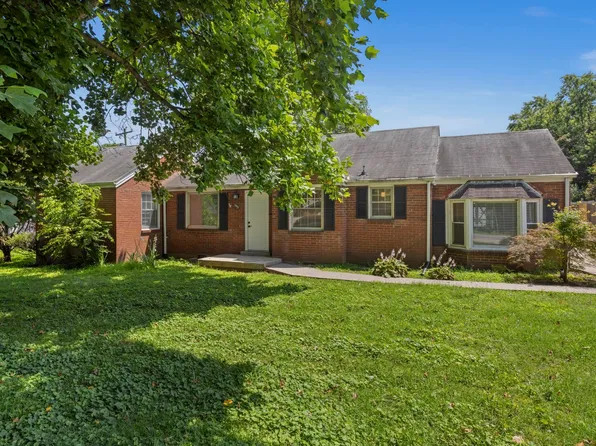 1001 Horseshoe Dr, Nashville, TN 37216