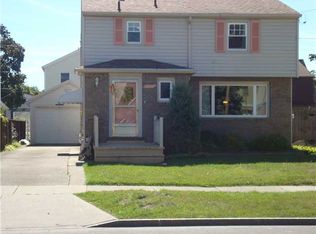 2653 Porter Rd, Niagara Falls, NY 14305
