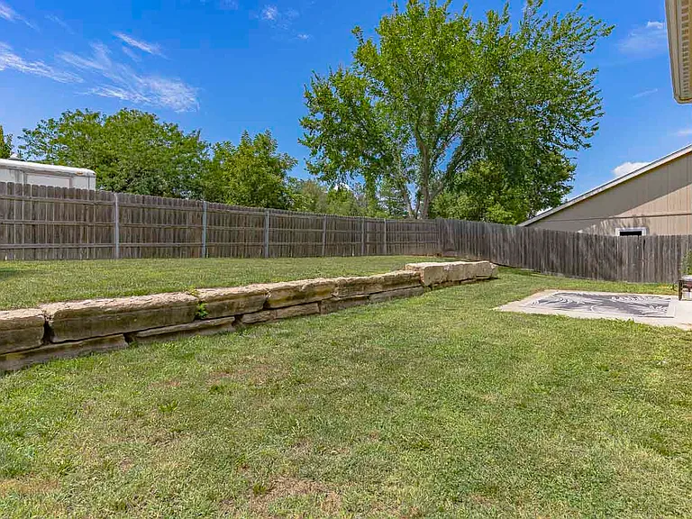 4319 Aspen Dr — Photo 5