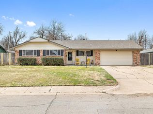 1502 S Miles Ave, El Reno, OK 73036