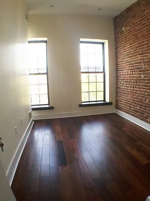 Rented by Ivy Properties | media 19