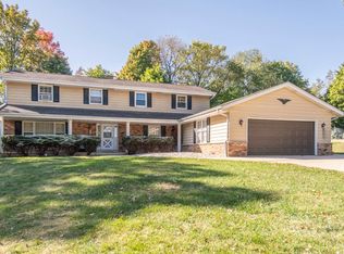 595 Forest Ct #595, Brookfield, WI 53045