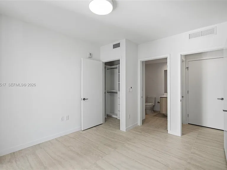 77 SE 5th St #2307 — Photo 24