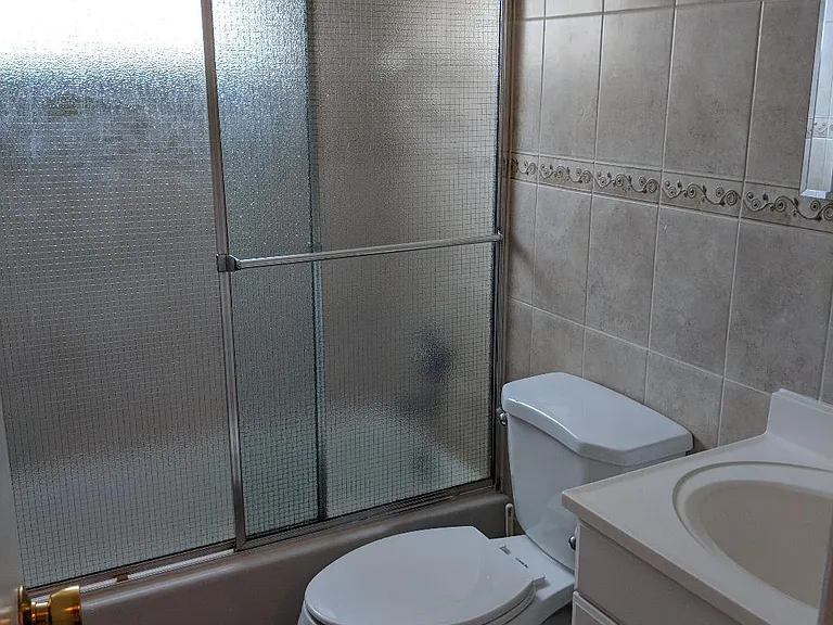 211 NE 8th Ave #209 — Photo 6