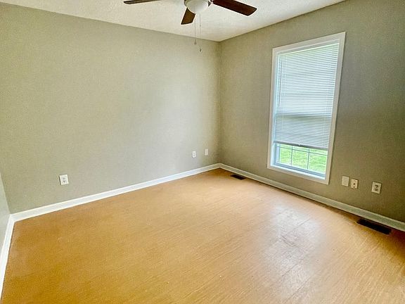 5th image of 935 Tom Sadler Rd #A