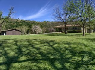 474 Mountain Base Rd, Pottsville, AR 72858