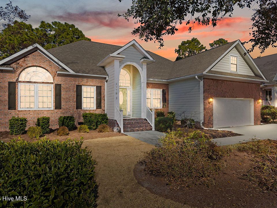 1st image of 4379 Gauntlet Drive SE