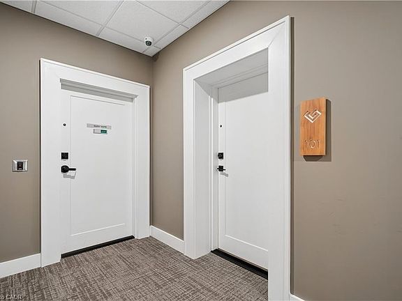 3rd image of 1878 Gordon St #101