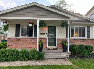 9073 Corinne St, Plymouth, MI 48170