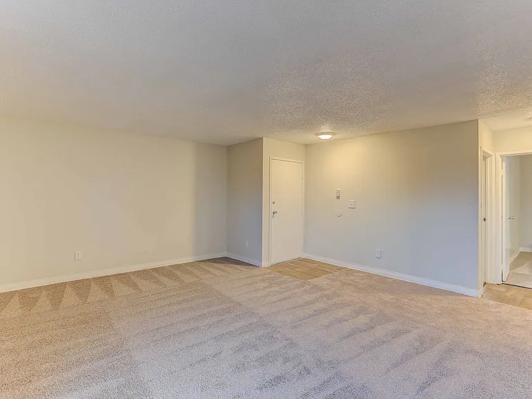 Ralston Park Apartments — Photo 31