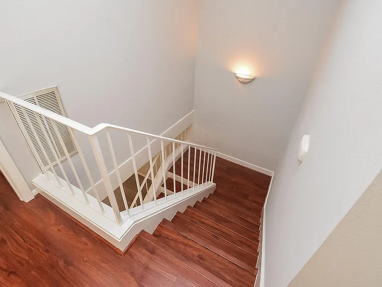 201 Vanderpool Ln #113 — Photo 21
