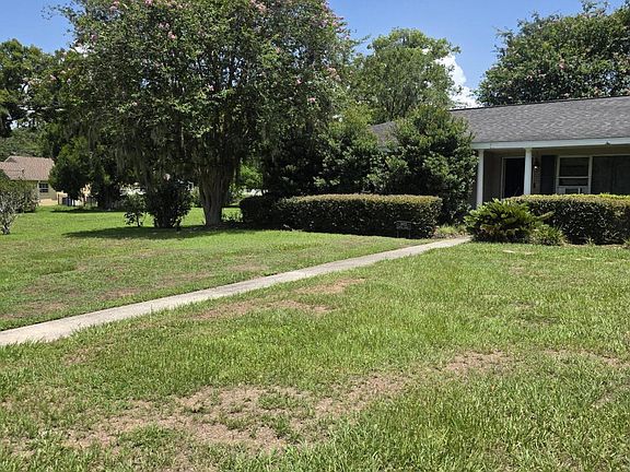 4th image of 36913 CENTER Avenue