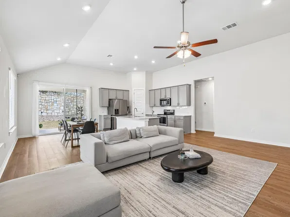 205 Indian Shoal Dr, Georgetown, TX 78628