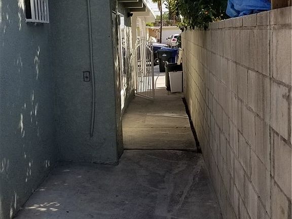 4th image of 18423 E Ghent St