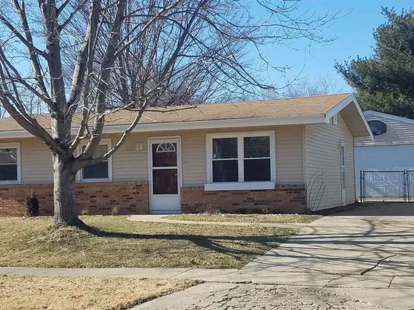 233 Walnut Valley Dr, Springfield, IL 62707