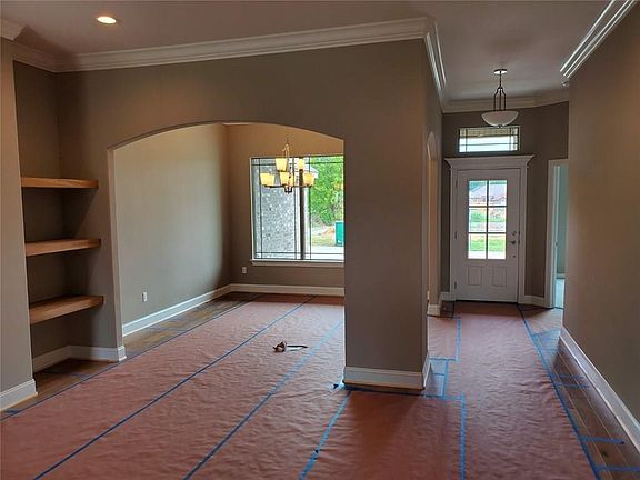 4th image of 5745 W Cane Hill Dr