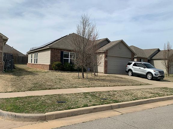 3rd image of 7609 Lipizzan Rd