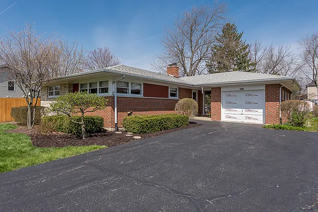 1411 Wakeman Ave photo 1