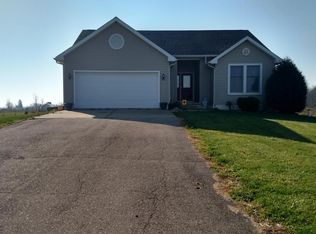 10179 W Howe Rd, Eagle, MI 48822