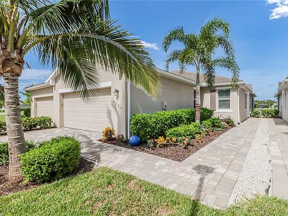 4th image of 4219 Lemongrass DR