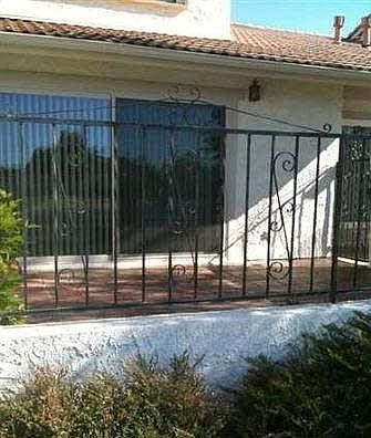 3rd image of 568 Chapala Dr