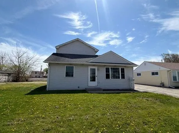 4203 W Southwest Hwy, Hometown, IL 60456