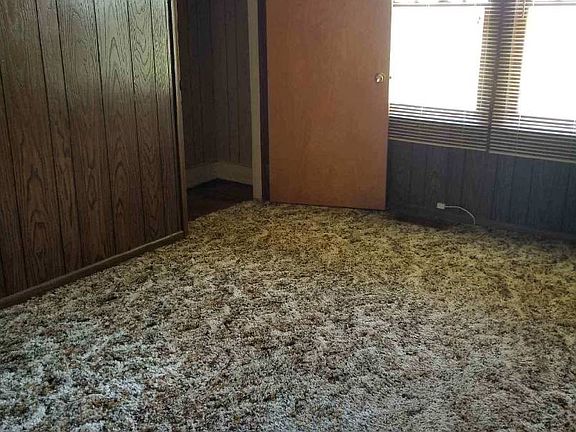 5th image of 18563 E Grand Prairie St