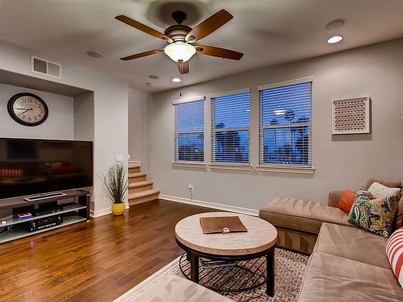 4th image of 3008 Beachwood Bluff Way