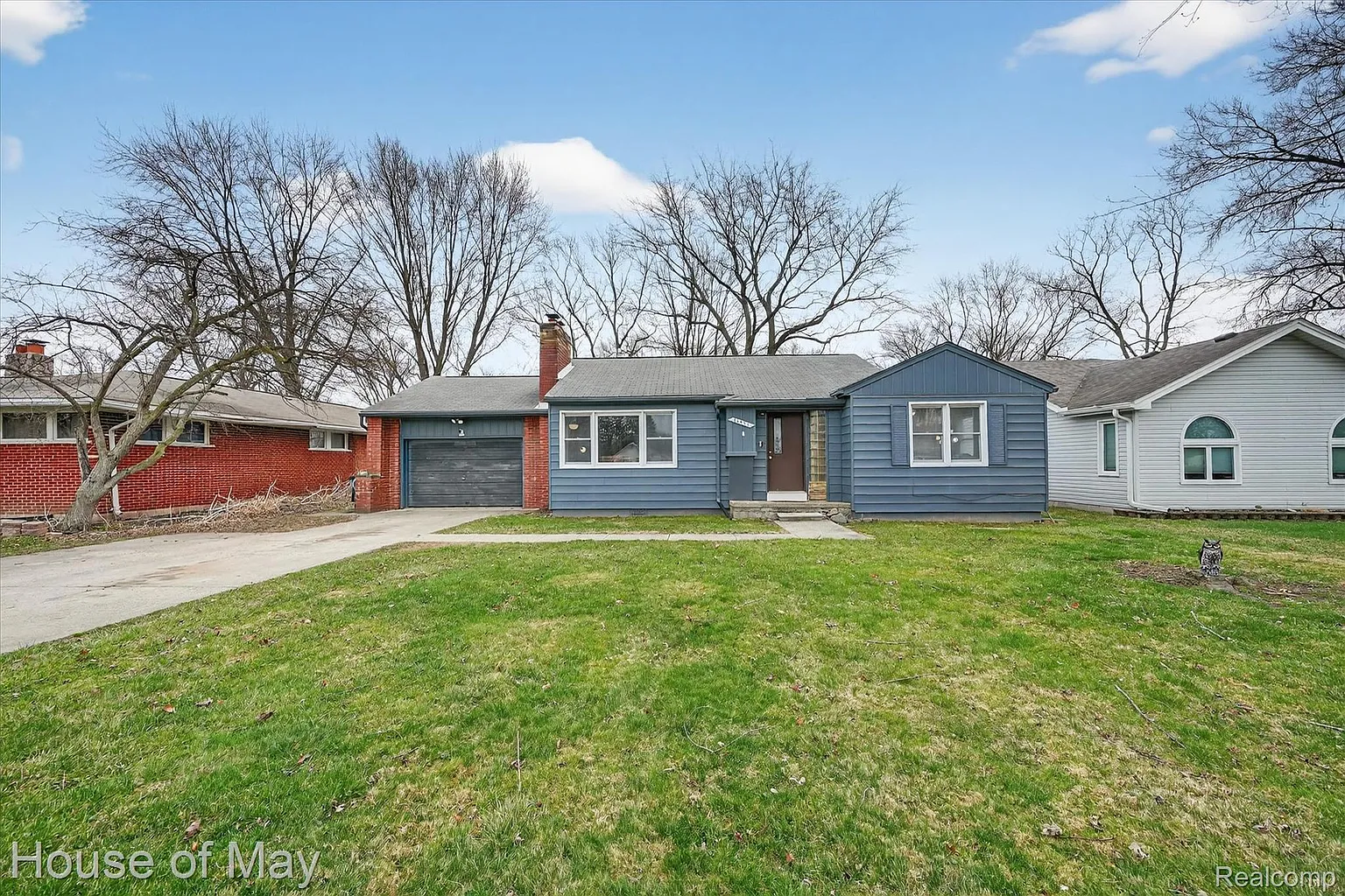 11471 William St photo 1