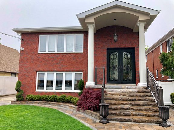 2nd image of 449 Buel Ave