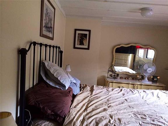4th image of 28 Henderson Drive