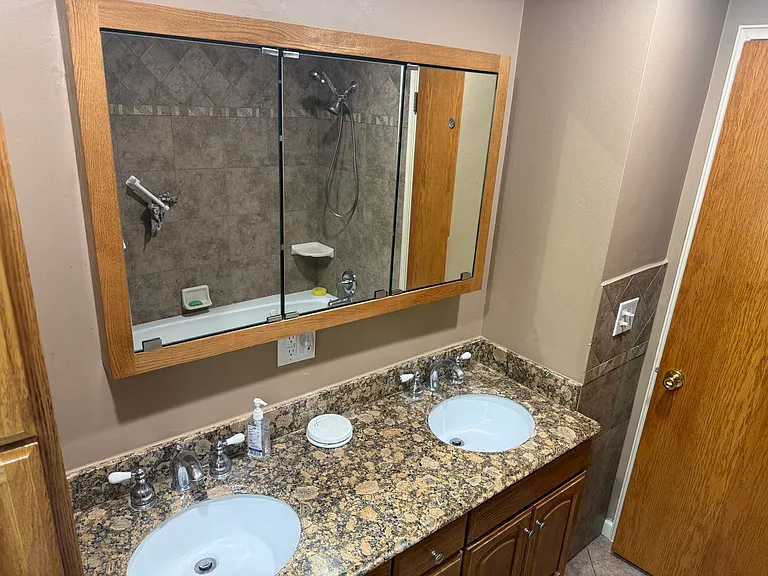 15413 Talbot Dr — Photo 21