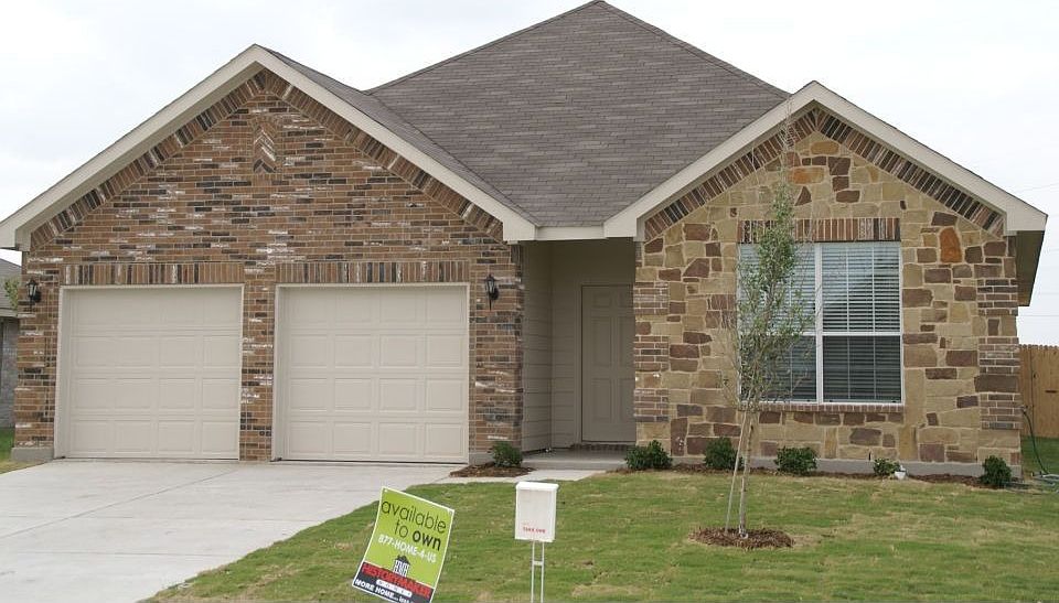 1st image of 223 Silver Spur Dr
