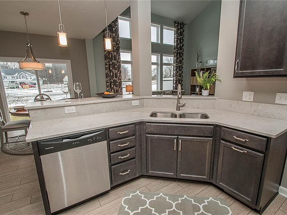 4th image of 33254 Belladon Ct