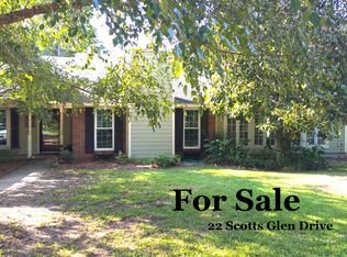 22 Scotts Glen Dr, Wilmington, NC 28411