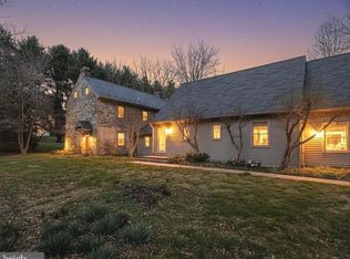 4037 Grande View Dr, Pylesville, MD 21132