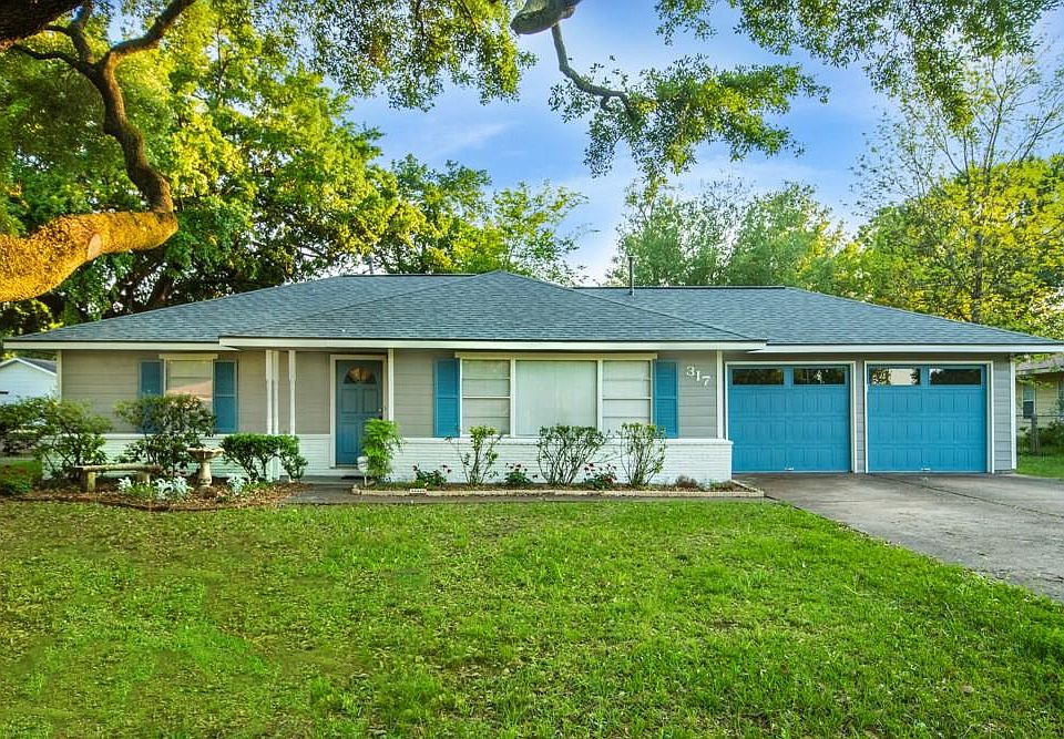 1st image of 317 Holly Dr
