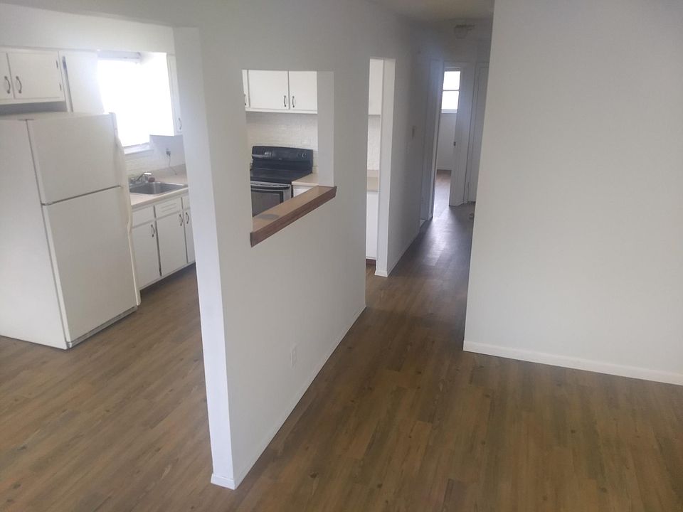Open plan entrance