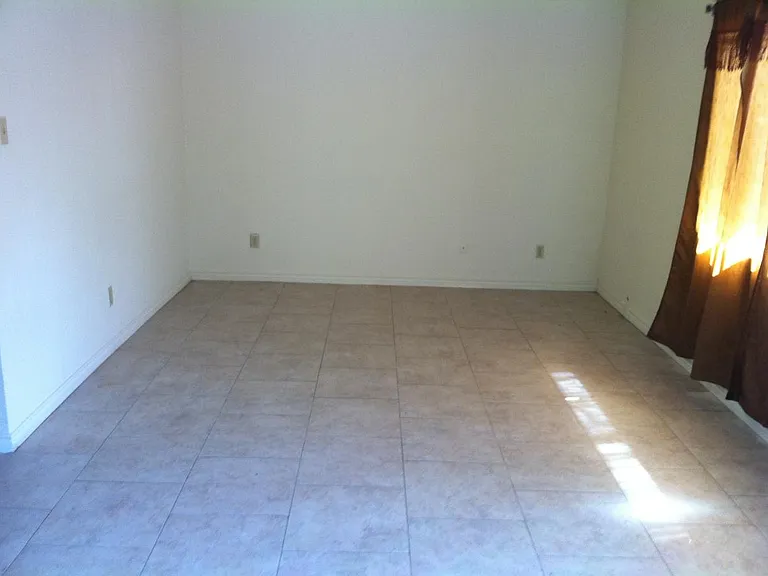 8829 Ankerson Dr — Photo 8