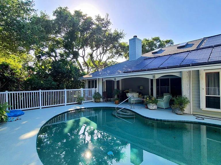 Heated pool, two ladders, perfect size.