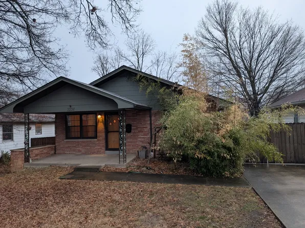 2236 E Oak St, New Albany, IN 47150