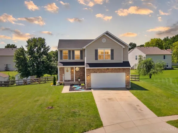 8725 Sweetbriar Ct, Franklin, OH 45005