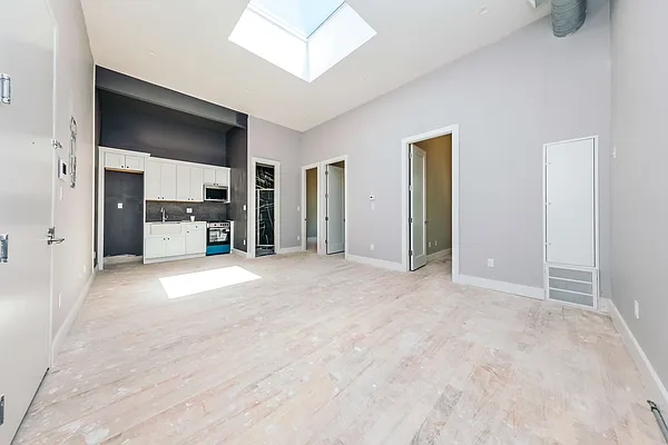 Rented by Nooklyn NYC LLC | media 8