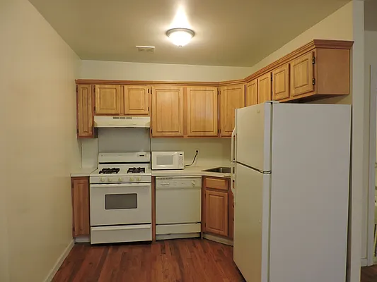 Rented by Brown Harris Stevens | media 14