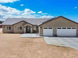 9564 Candlelight St, Apple Valley, CA 92308