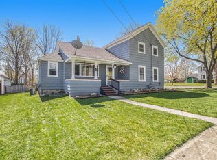 433 Center St, Mason, MI 48854