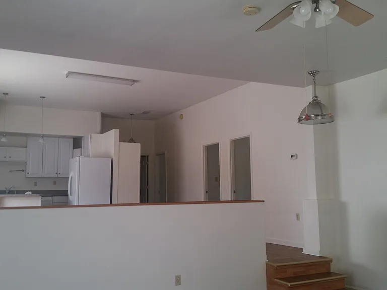 345 Rick St — Photo 4