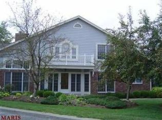 14032 Woods Mill Cove Dr, Town And Country, MO 63017