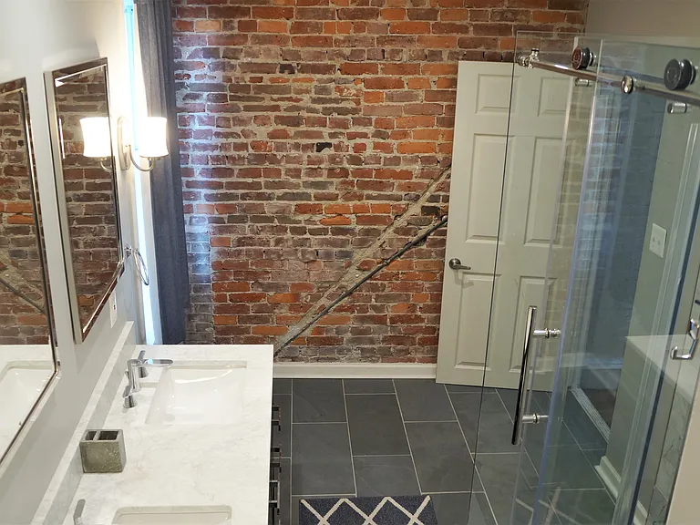 618 E Girard Ave #2 — Photo 16